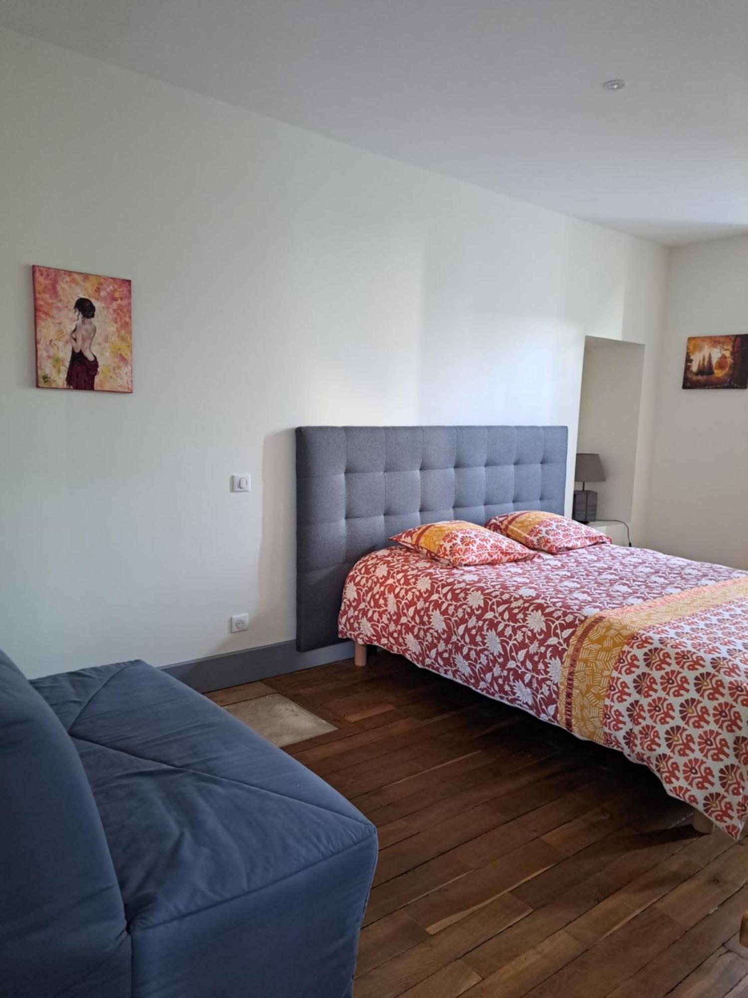 Au P'Tit Gueul'Ton Bed & Breakfast Les Aix-d'Angillon Екстериор снимка