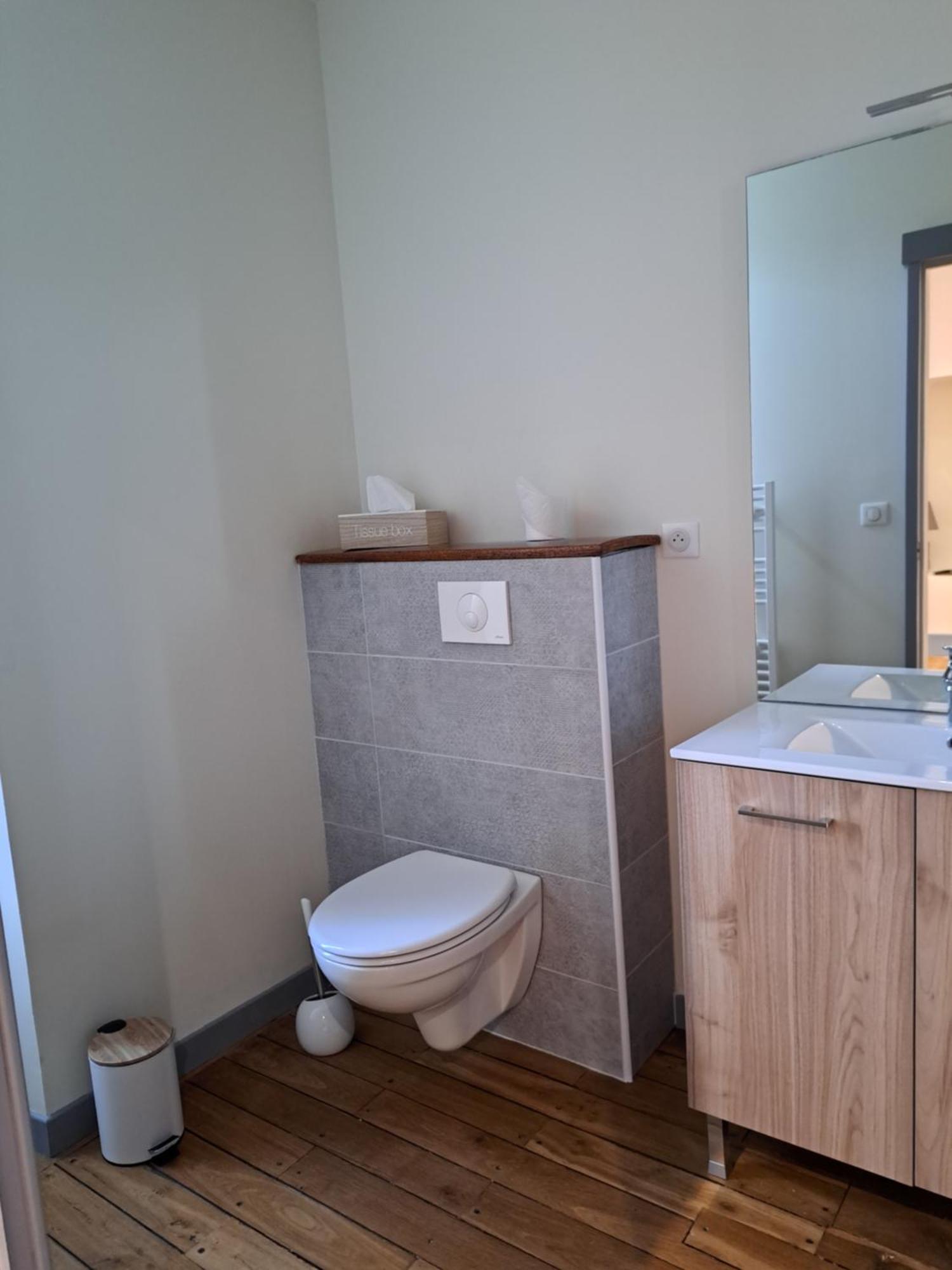 Au P'Tit Gueul'Ton Bed & Breakfast Les Aix-d'Angillon Екстериор снимка